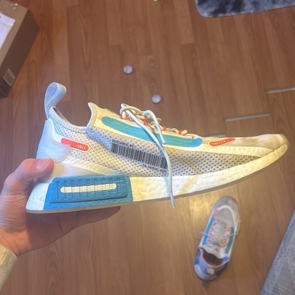 Adidas NMD_R1 Spectoo ‘white shock blue’ - Picture 5 of 5